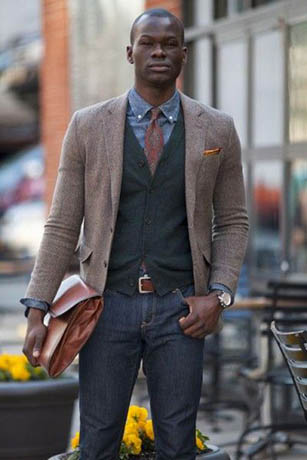 The Guide to Wearing a Tie with Jeans - Attire Club by Fraquoh and