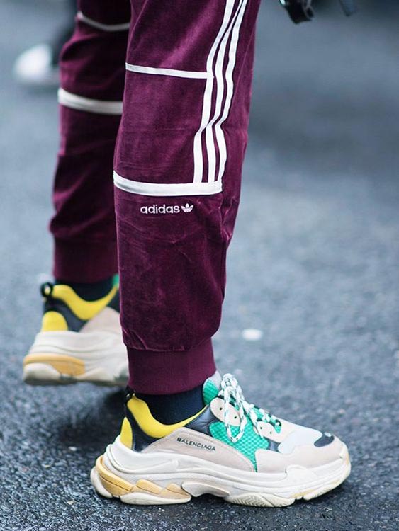 BALENCIAGA Fashion shoes 2020  Athleisure outfits, Outfits for